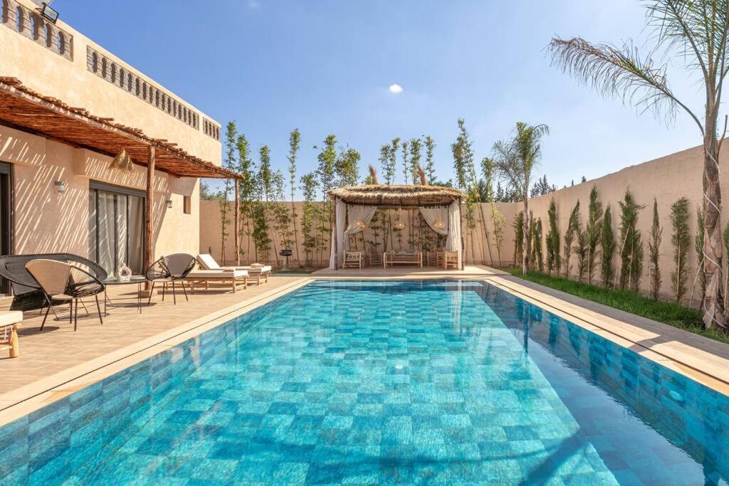Villa Leila,Piscine , Grand Jardin, Jeux , Cuisiniere มาร์ราเกช ภายนอก รูปภาพ