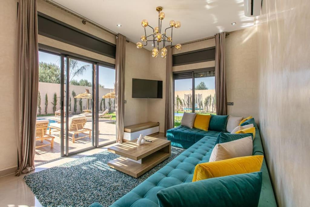 Villa Leila,Piscine , Grand Jardin, Jeux , Cuisiniere มาร์ราเกช ภายนอก รูปภาพ